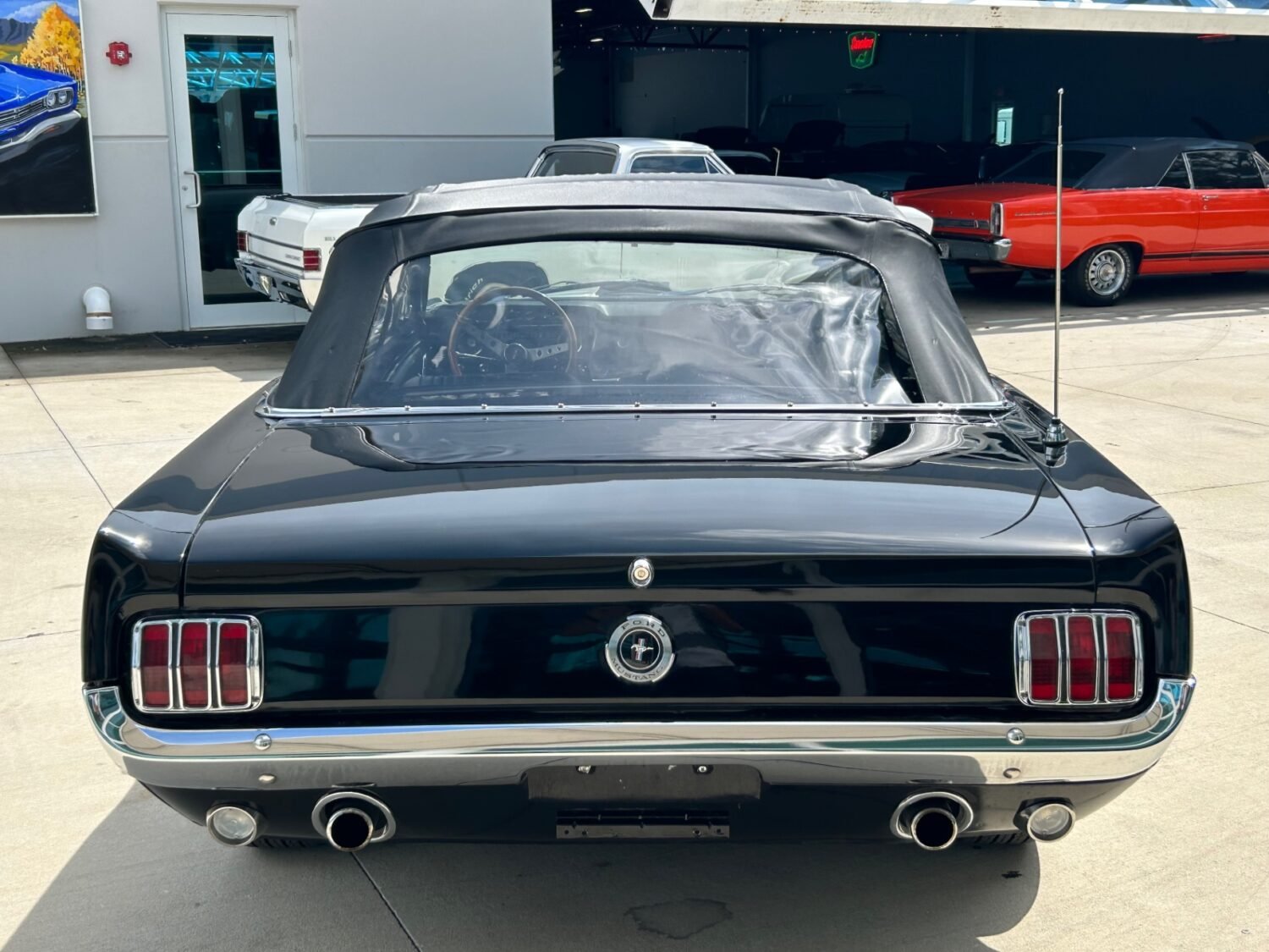 16-1748975595406-6j1z89