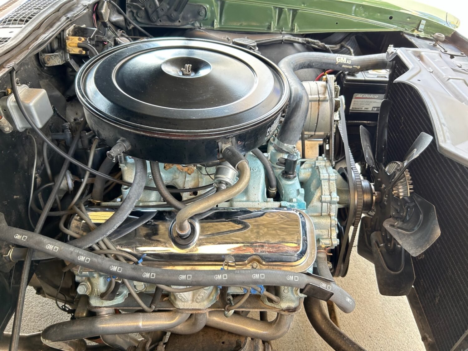 16-1748975699409-1881w3