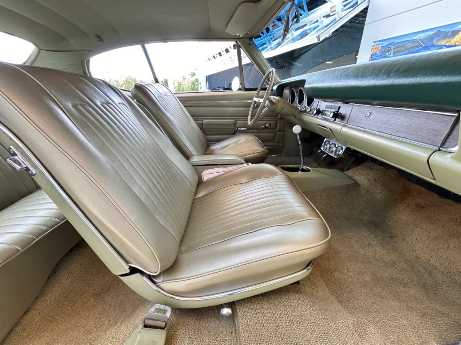 24-1748976562041-dstvk5