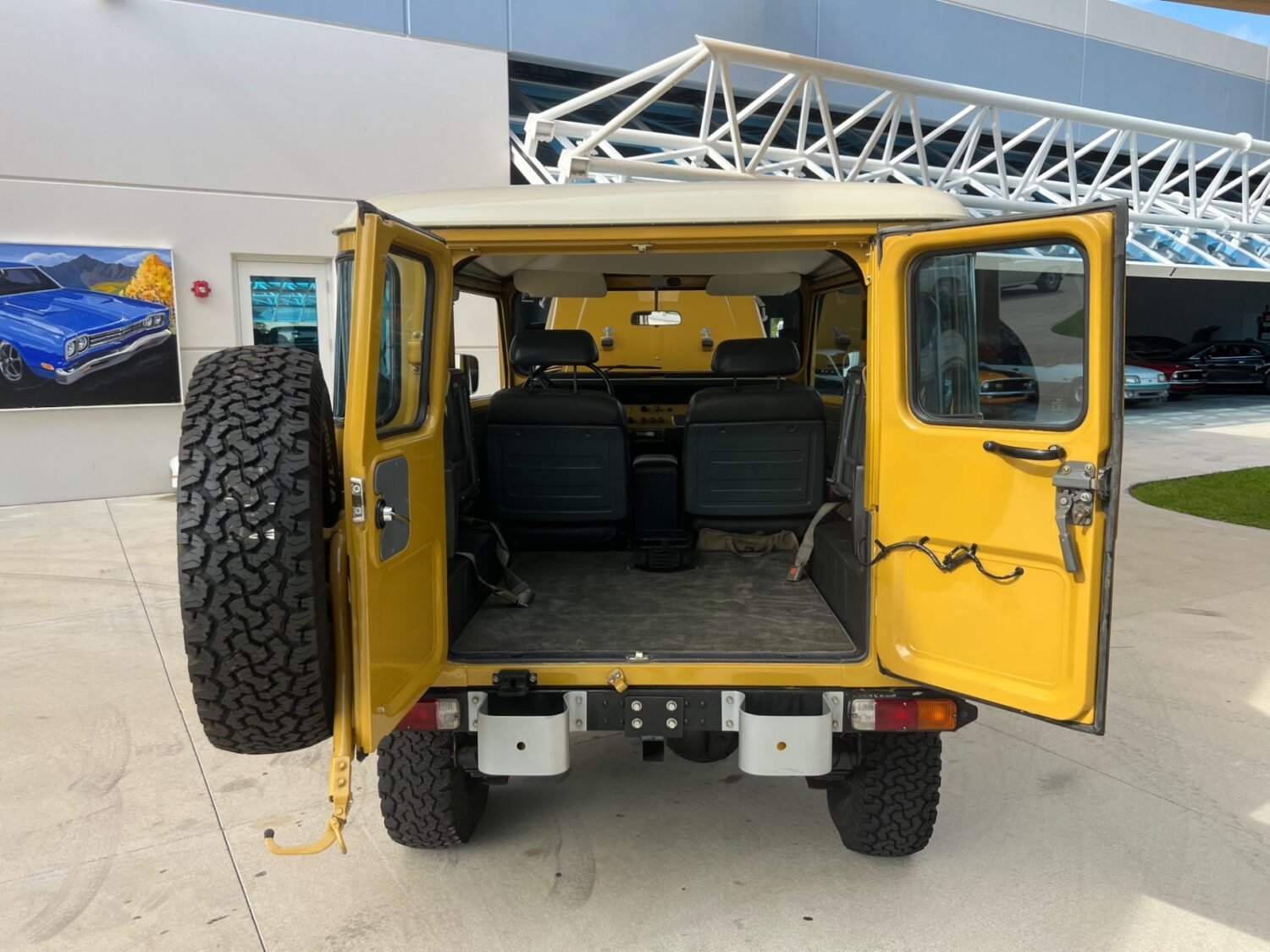 7ba7295c-6639-4c7b-b6b7-0591a3847bed