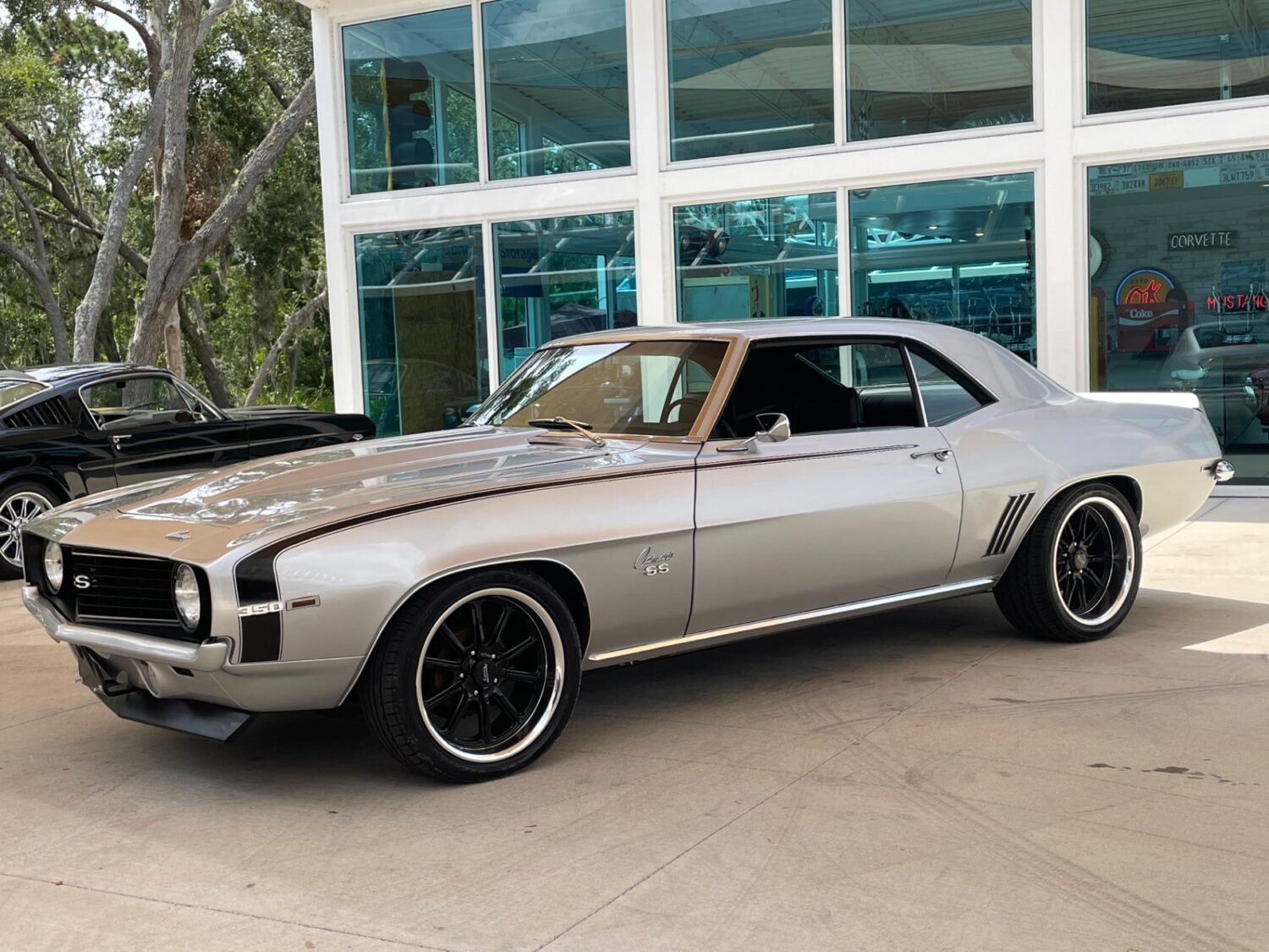 a7d5aefa-3170-4872-aa67-6f5682a41558